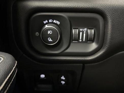 Used 2023 RAM 1500 Sport w/ G/T Package image 26