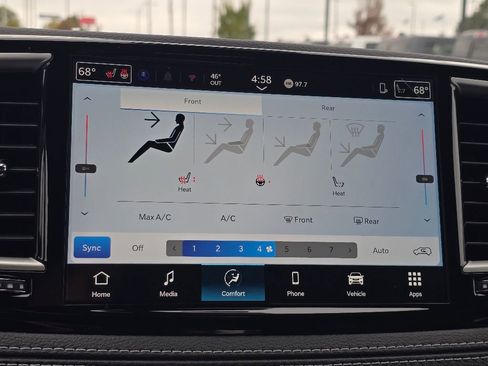 New 2026 Chrysler Pacifica Select image 11