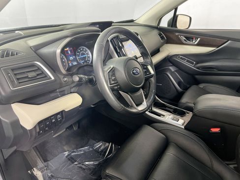 Used 2022 Subaru Ascent Touring image 9