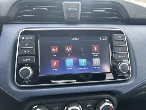 Certified 2025 Nissan Versa SV w/ Trunk Package image 28