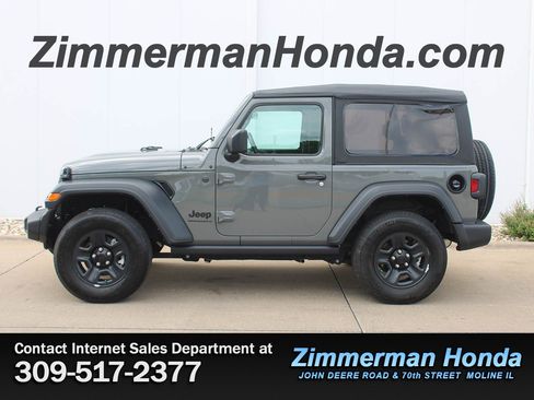 Used 2023 Jeep Wrangler Sport AWD/4WD image 22