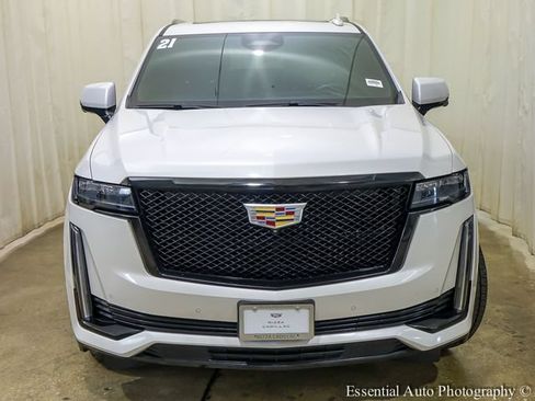 Used 2021 Cadillac Escalade Sport w/ Driver Assist Tech Package AWD/4WD image 7