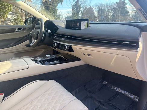 Used 2024 Genesis G80 2.5T w/ Sport Prestige Package image 32