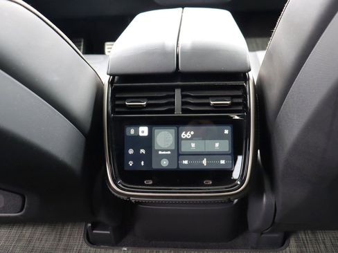 Used 2022 Rivian R1T Adventure image 28