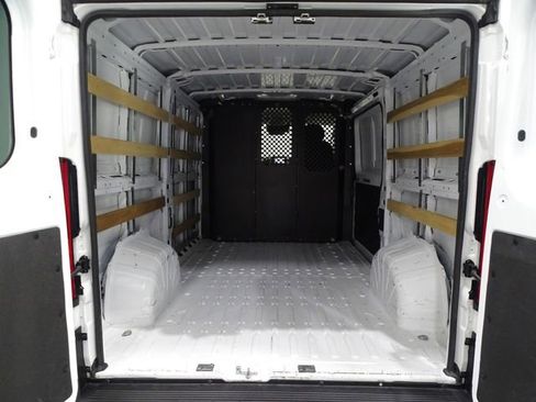 Used 2023 RAM ProMaster 2500 image 11
