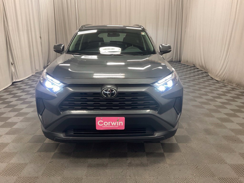 Used 2025 Toyota RAV4 XLE AWD/4WD image 7