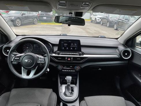 Used 2019 Kia Forte LXS FWD image 23