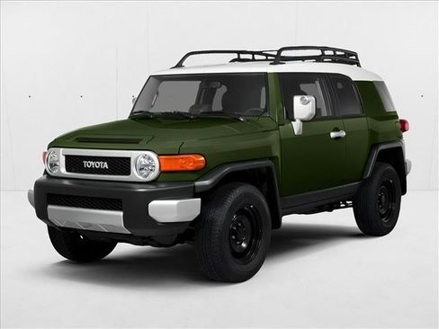 Used 2014 Toyota FJ Cruiser 4WD w/ Upgrade Package image 1