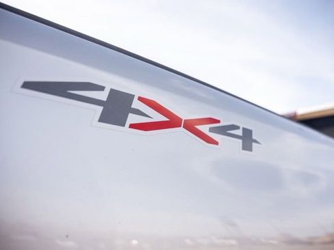 Used 2023 Chevrolet Silverado 3500 LT w/ Gooseneck/5TH Wheel Package image 11