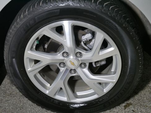 Used 2021 Chevrolet Equinox Premier AWD/4WD image 15