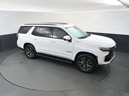 Used 2024 Chevrolet Tahoe Z71 w/ Luxury Package AWD/4WD image 33