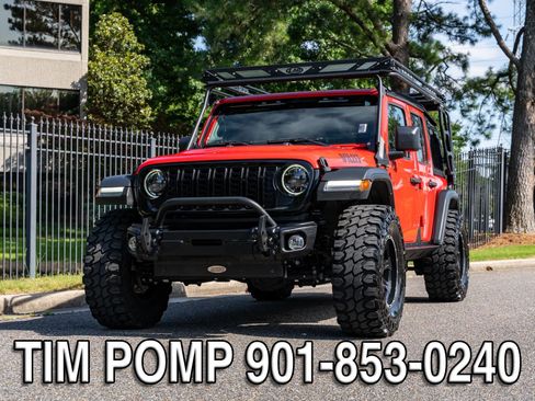 Used 2024 Jeep Wrangler Unlimited Sport AWD/4WD image 2