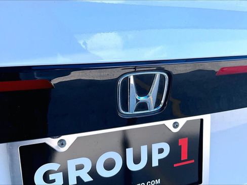Used 2025 Honda Accord Sport image 30