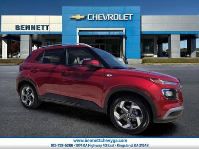 Used 2025 Hyundai Venue SEL