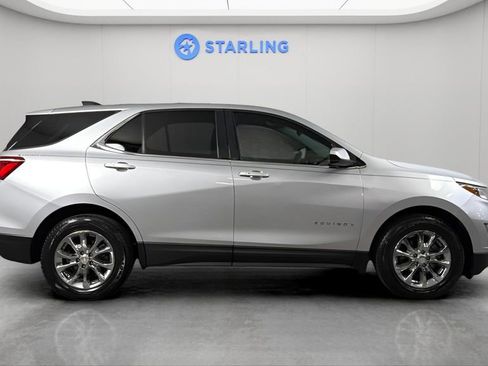 Certified 2018 Chevrolet Equinox LT FWD image 12