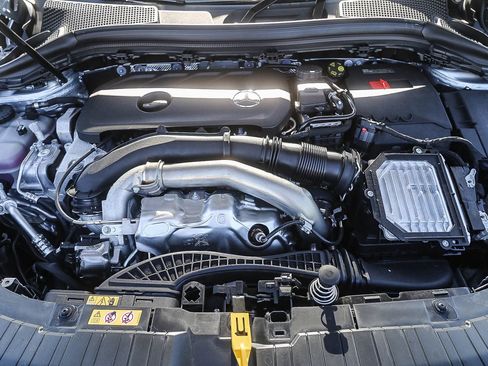 New 2026 Mercedes-Benz GLA 250 4MATIC image 24