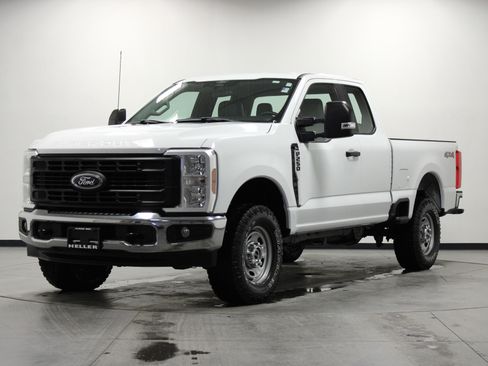 Used 2024 Ford F250 XL w/ XL Off-Road Package image 8