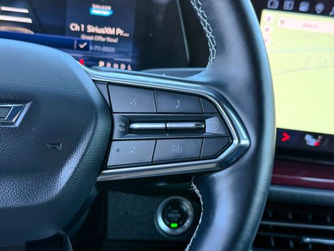 Used 2025 Chevrolet Traverse Z71 w/ Driver Confidence Package image 39