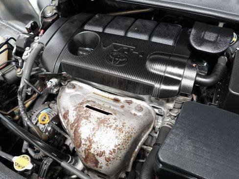 Used 2013 Toyota Venza LE FWD image 31