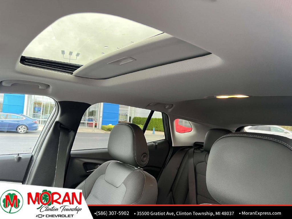 Certified 2024 Chevrolet Trax LT w/ Sunroof Package FWD image 20