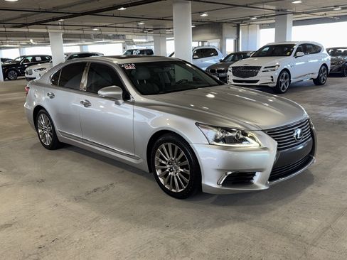 Used 2014 Lexus LS 460 image 1