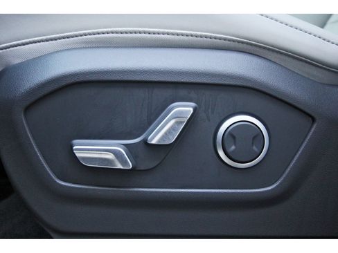 Certified 2026 Hyundai Santa Fe SEL FWD image 30