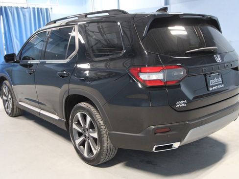 Used 2024 Honda Pilot Elite image 32