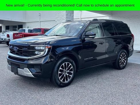Used 2025 Ford Expedition Platinum AWD/4WD image 23