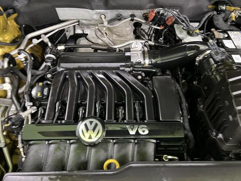 Used 2018 Volkswagen Atlas SE FWD image 30