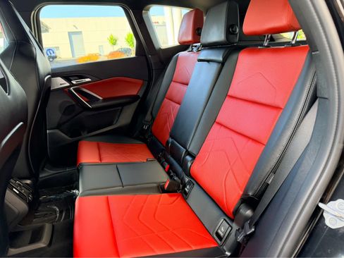 Used 2025 BMW X1 M35i w/ Premium Package image 19