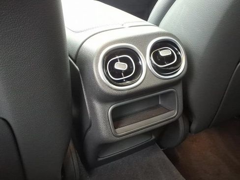 Certified 2025 Mercedes-Benz GLC 300 4MATIC image 19