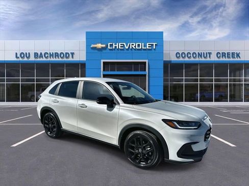 Used 2024 Honda HR-V Sport image 2