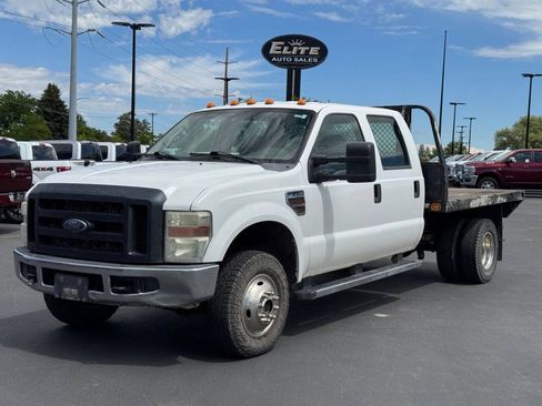 Used 2009 Ford F350 4x4 Crew Cab DRW Super Duty image 3