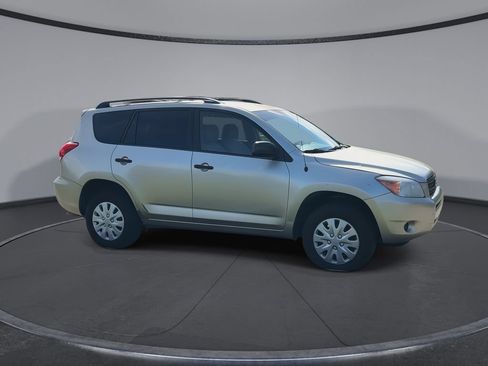 Used 2008 Toyota RAV4 2WD image 2