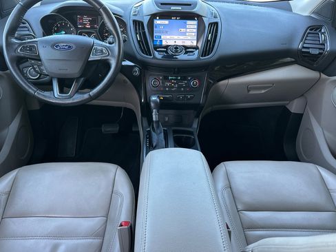 Used 2017 Ford Escape Titanium image 17