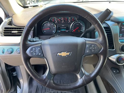 Used 2017 Chevrolet Tahoe LT w/ Luxury Package AWD/4WD image 12
