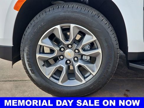 Used 2024 Chevrolet Tahoe LS RWD image 36