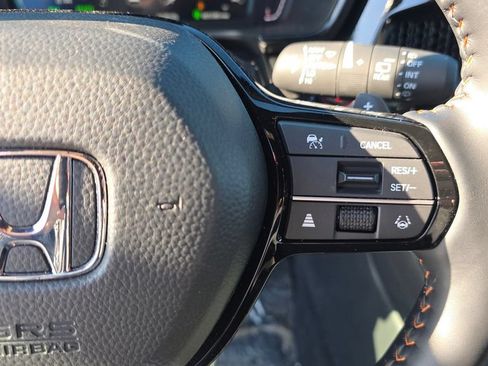 Used 2026 Honda CR-V Sport Touring image 15