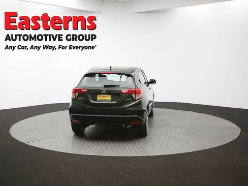 Used 2018 Honda HR-V LX image 45