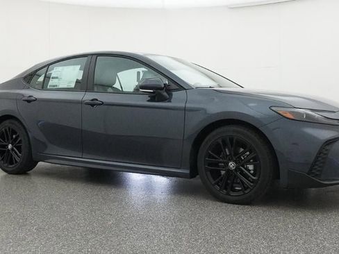 New 2026 Toyota Camry SE FWD image 28
