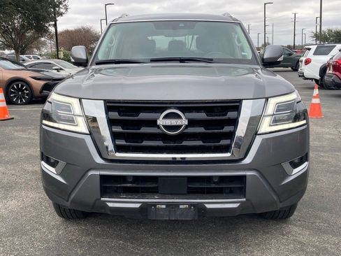 Used 2023 Nissan Armada SV image 2