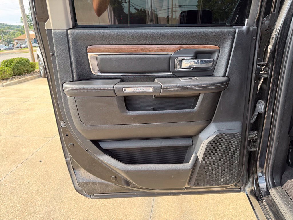 Used 2015 RAM 2500 Laramie AWD/4WD image 48