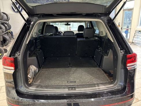 Used 2023 Volkswagen Atlas SE image 13