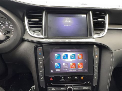 Used 2023 INFINITI QX50 Luxe FWD image 47
