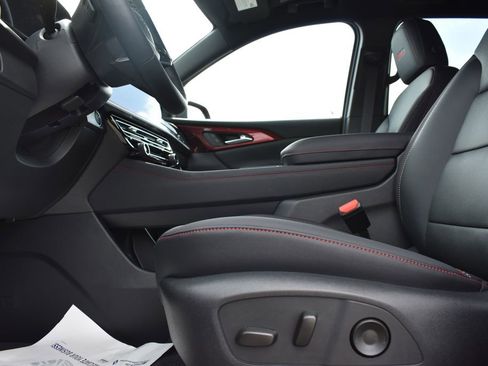 New 2026 Chevrolet Traverse Z71 image 7