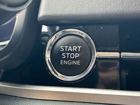 Used 2024 Mitsubishi Outlander SEL image 25