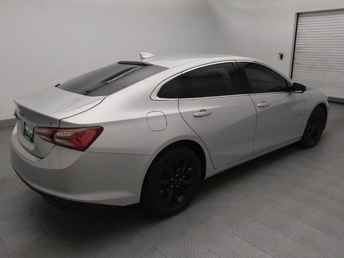 Used 2022 Chevrolet Malibu LT FWD image 10