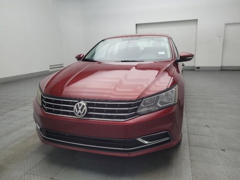 Used 2018 Volkswagen Passat 2.0T S w/ Driver Assistance Package FWD image 15