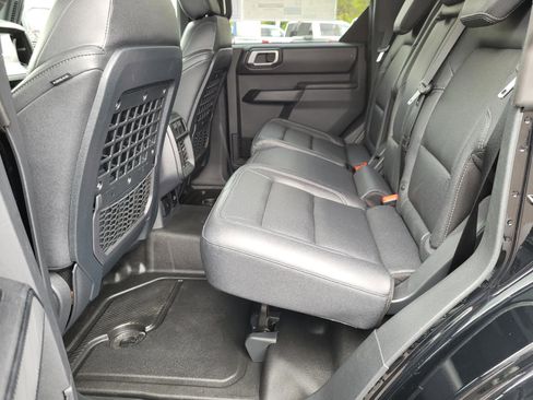 New 2026 Ford Bronco Badlands image 10