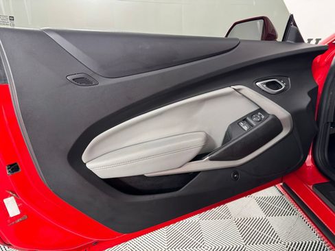 Used 2018 Chevrolet Camaro LT w/ RS Package RWD image 10